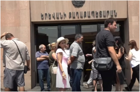 Акция протеста жителей Вардашена (видео)